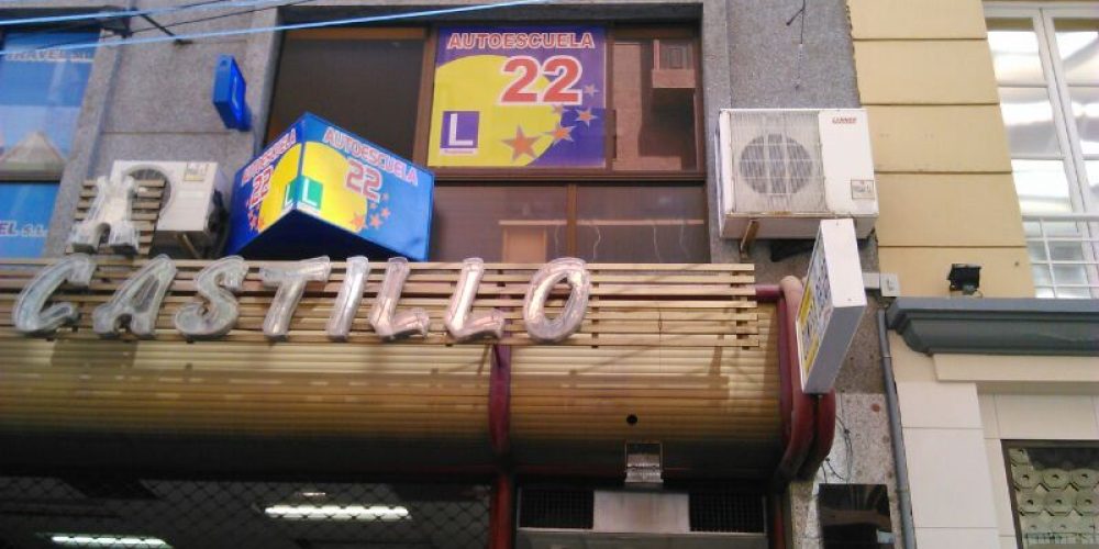 Nueva oficina en Calle Castillo, 37 (entresuelo B) . Teléfono: 922 24 32 11